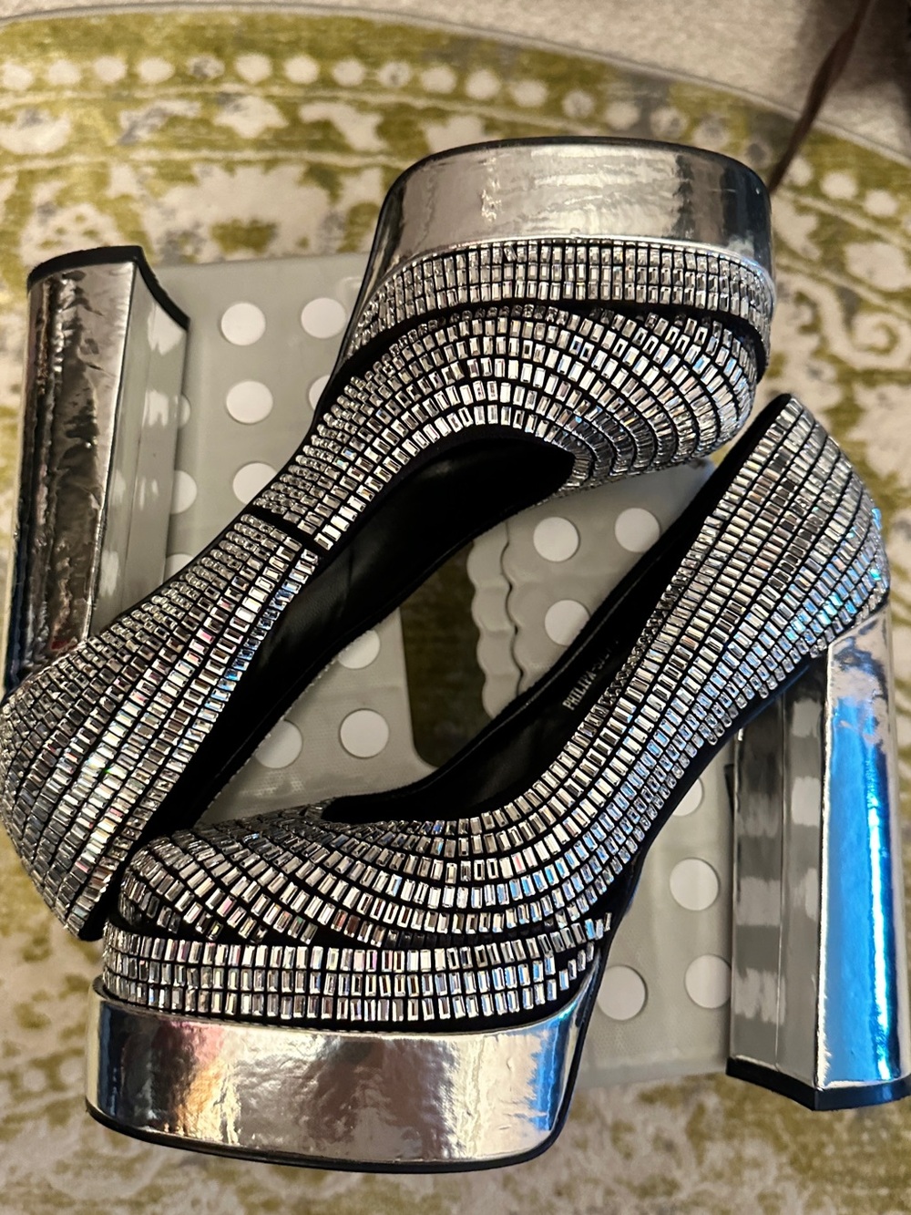 Azalea Wang Silver Rhinestone Platform Pumps - Women's